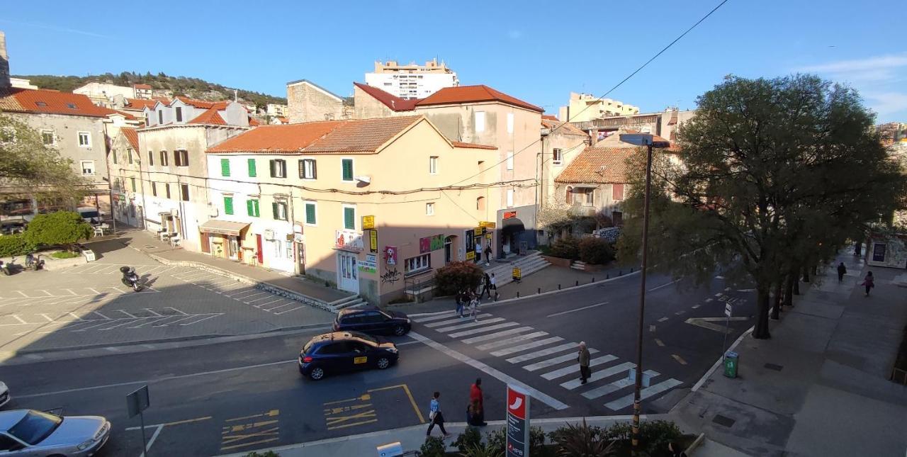 Apartment Tula Šibenik Eksteriør billede