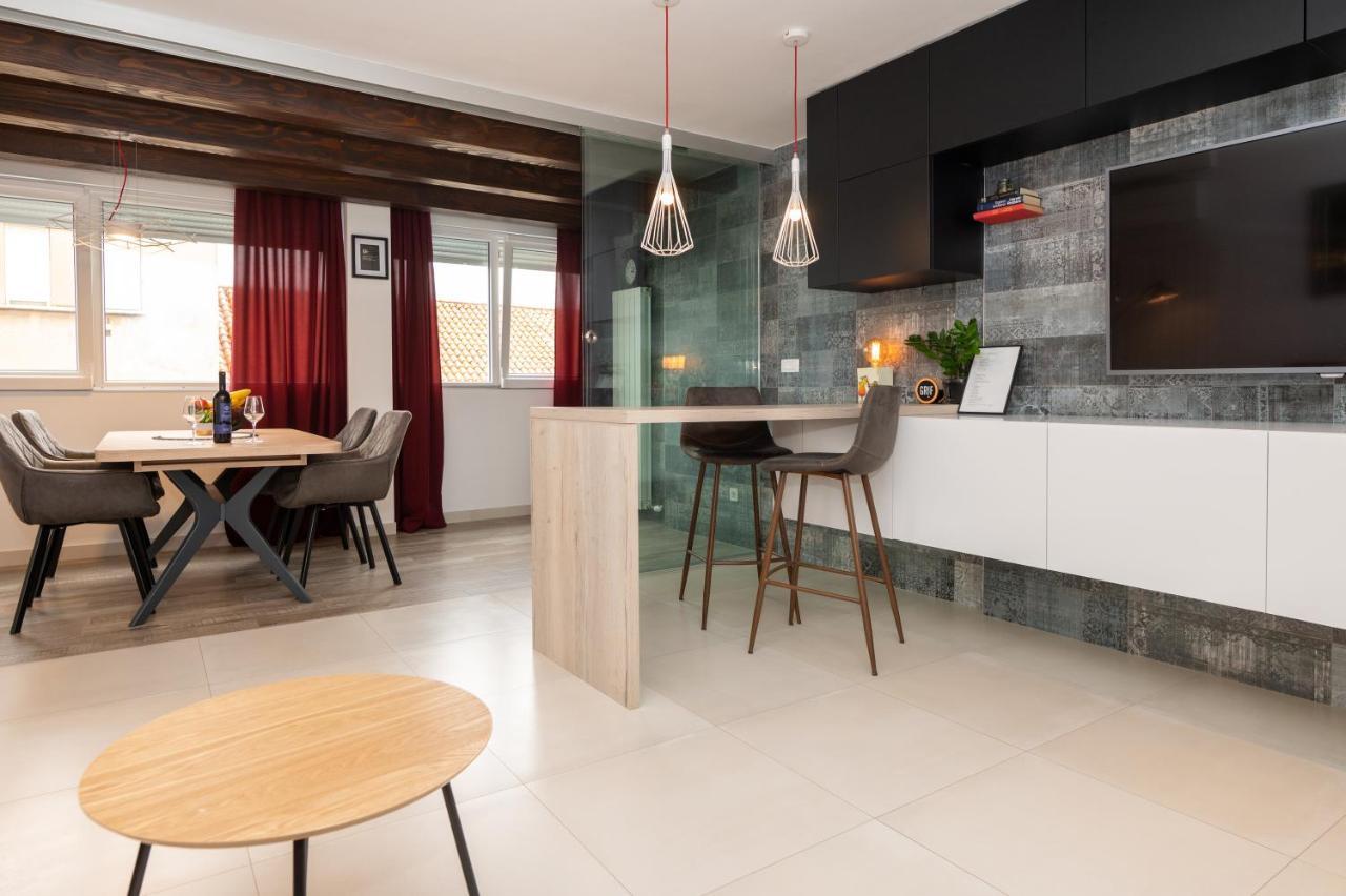 Apartment Tula Šibenik Eksteriør billede