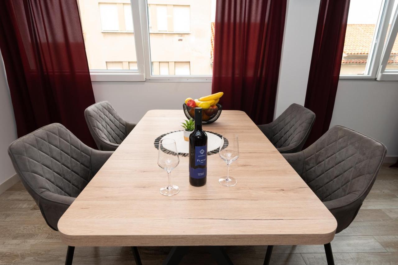 Apartment Tula Šibenik Eksteriør billede
