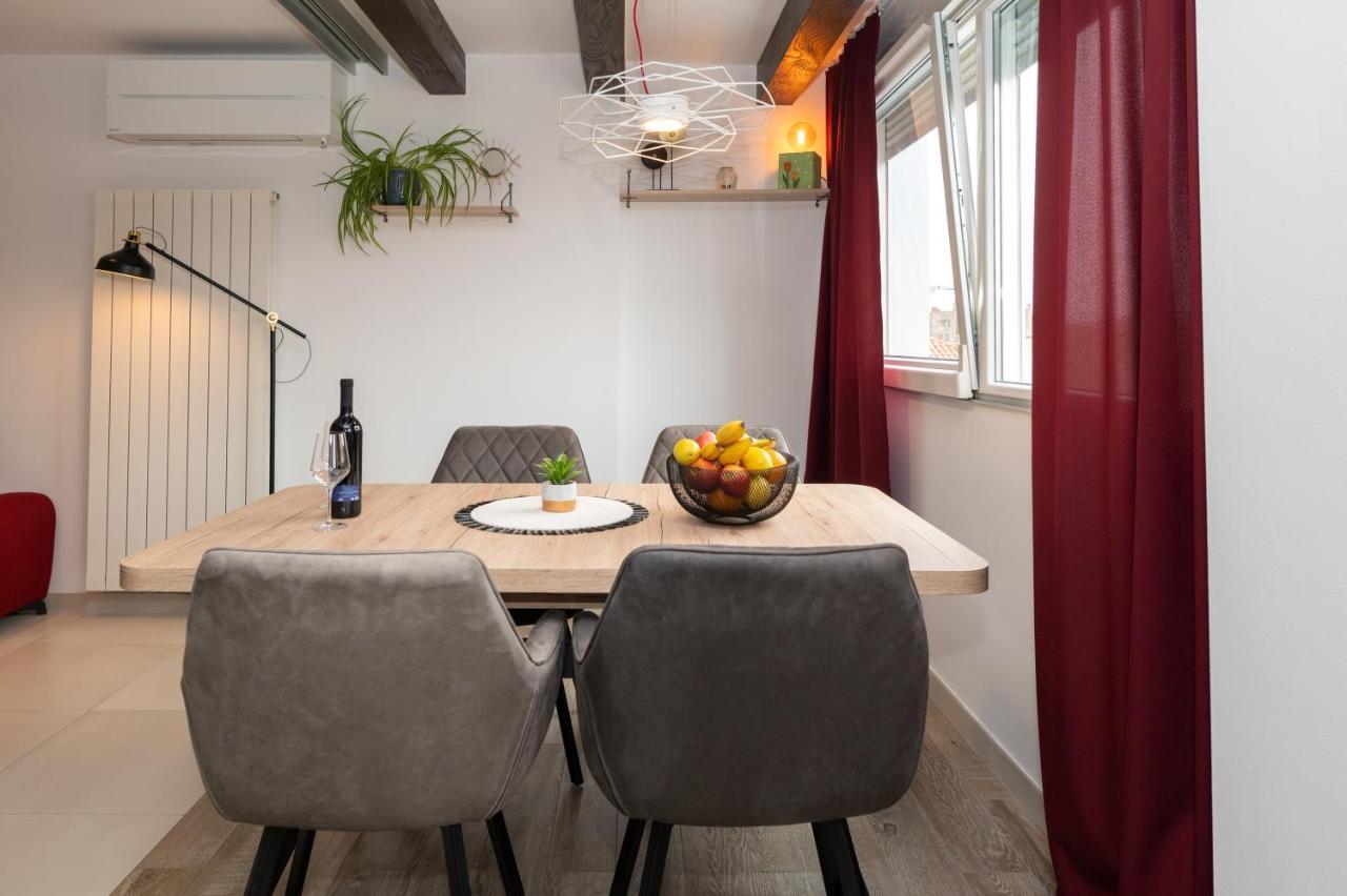Apartment Tula Šibenik Eksteriør billede
